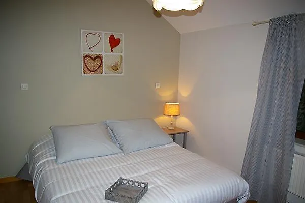 Couette-café Les Temps Gourmands Mondrepuis